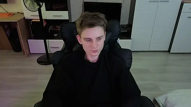angryzan online show from 16, 6, 2026