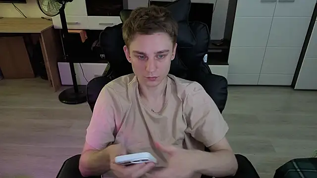 angryzan online show from 1, 7, 2026