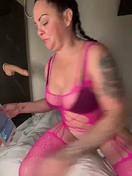 IvyWylde online show from 18, 12, 2024