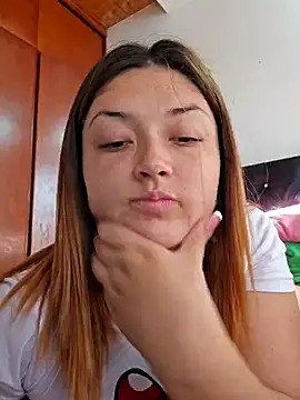 Sofia Queen17 online show from 2, 2, 2025