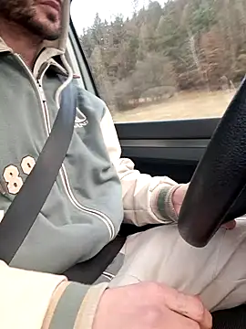 Zeefy online show from 10, 1, 2025