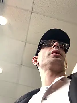 hailzeffn online show from 2, 4, 2026