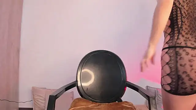  miamadison online show from 17, 2, 2025