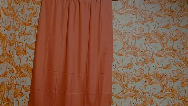 strawberrysmoothie online show from 3, 1, 2025