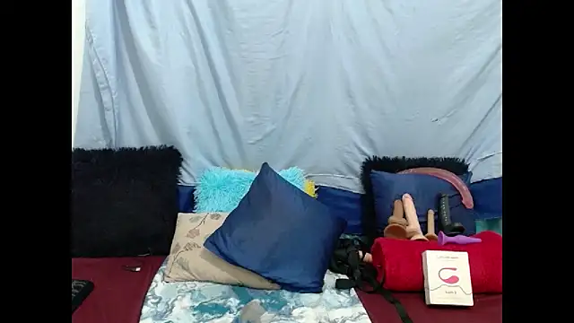 chocolatemix44 online show from 19, 4, 2026