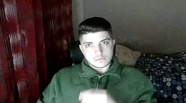 Snapshot of BoiWhore chatting on 28, 12, 2024 BoiWhore online show from 28, 12, 2024