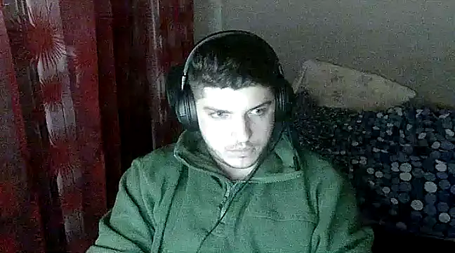 Snapshot of BoiWhore chatting on 2, 1, 2025 BoiWhore online show from 2, 1, 2025