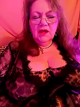 Snapshot of Snezhana chatting on 2, 2, 2025 Snezhana online show from 2, 2, 2025