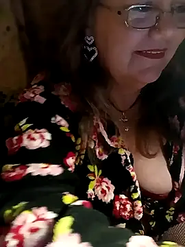 Snapshot of Snezhana chatting on 16, 2, 2025 Snezhana online show from 16, 2, 2025