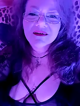 Snapshot of Snezhana chatting on 12, 3, 2025 Snezhana online show from 12, 3, 2025