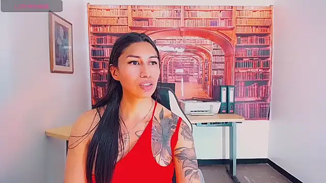 khiara moretti online show from 12, 2, 2025