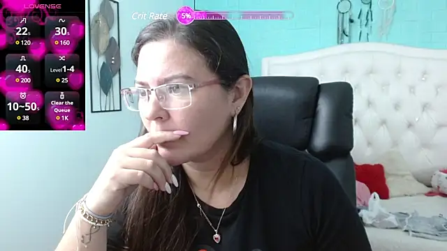 MsJossie online show from 8, 3, 2025