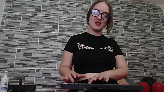 Venus Santana online show from 5, 12, 2024