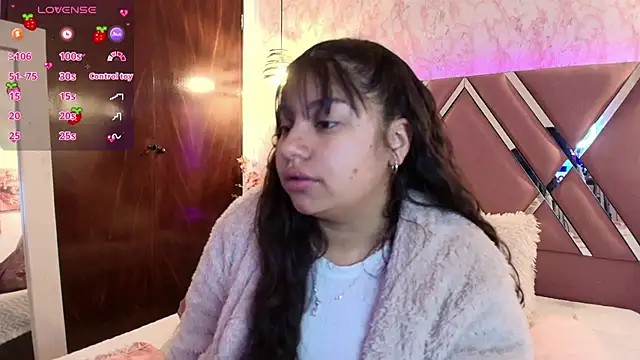 Miaa Smiith1 online show from 28, 1, 2025