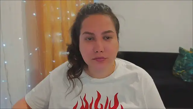 Snapshot of _madalexa_ chatting on 15, 9, 2025 madalexa online show from 15, 9, 2025