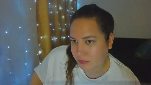 Snapshot of _madalexa_ chatting on 5, 10, 2025 madalexa online show from 5, 10, 2025