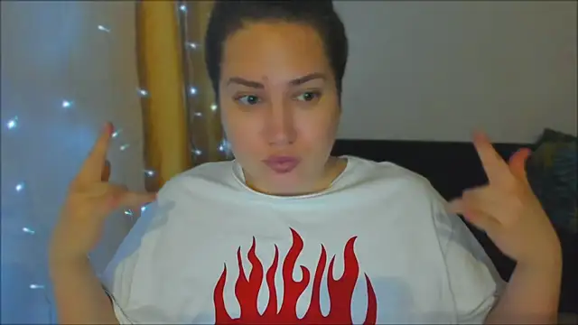 Snapshot of _madalexa_ chatting on 25, 10, 2025 madalexa online show from 25, 10, 2025