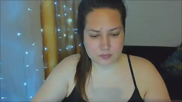 Snapshot of _madalexa_ chatting on 28, 10, 2025 madalexa online show from 28, 10, 2025