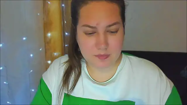 Snapshot of _madalexa_ chatting on 5, 12, 2025 madalexa online show from 5, 12, 2025