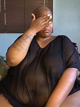 Snapshot of sotho_ssbbw chatting on 18, 5, 2026 sotho ssbbw online show from 18, 5, 2026