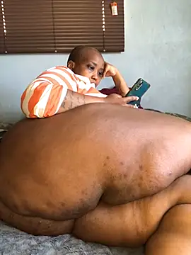 Snapshot of sotho_ssbbw chatting on 9, 6, 2026 sotho ssbbw online show from 9, 6, 2026