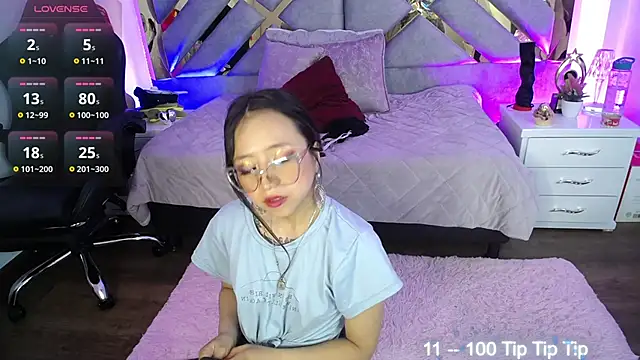 Moon Water   online show from 25, 4, 2026