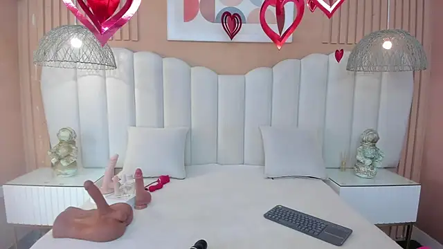 Sara Vanegas online show from 13, 2, 2026