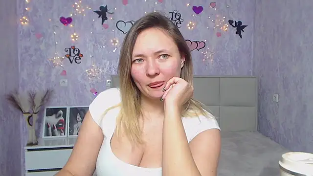 SallyVerda online show from 13, 2, 2025