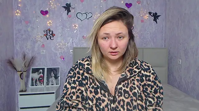 SallyVerda online show from 13, 2, 2025