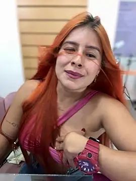 Amber Martins  online show from 13, 12, 2025