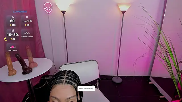 Snapshot of Dayanna_tecca chatting on 4, 3, 2025 Dayanna tecca online show from 4, 3, 2025