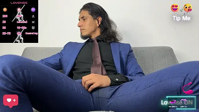 Tom blunt96 online show from 4, 10, 2025