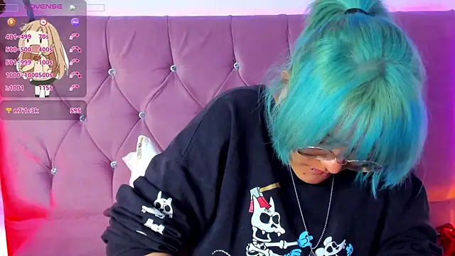 Snapshot of lucky-leah chatting on 19, 2, 2025 lucky-leah online show from 19, 2, 2025