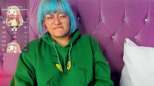 Snapshot of lucky-leah chatting on 28, 2, 2025 lucky-leah online show from 28, 2, 2025