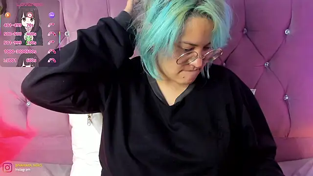 Snapshot of lucky-leah chatting on 22, 3, 2025 lucky-leah online show from 22, 3, 2025