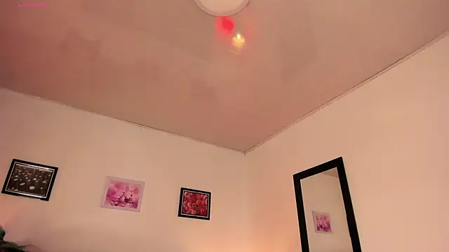 Snapshot of lucky-leah chatting on 23, 3, 2025 lucky-leah online show from 23, 3, 2025