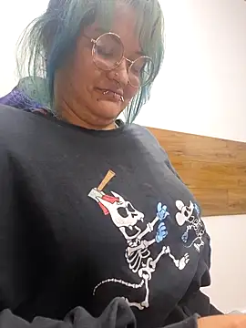 lucky-leah online show from 16, 4, 2026