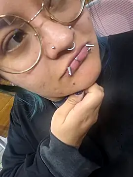 lucky-leah online show from 7, 6, 2026