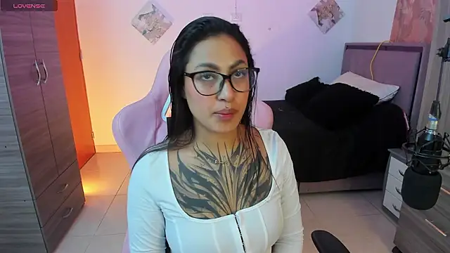 Snapshot of Kayla_foxxy chatting on 21, 2, 2026 Kayla foxxy online show from 21, 2, 2026