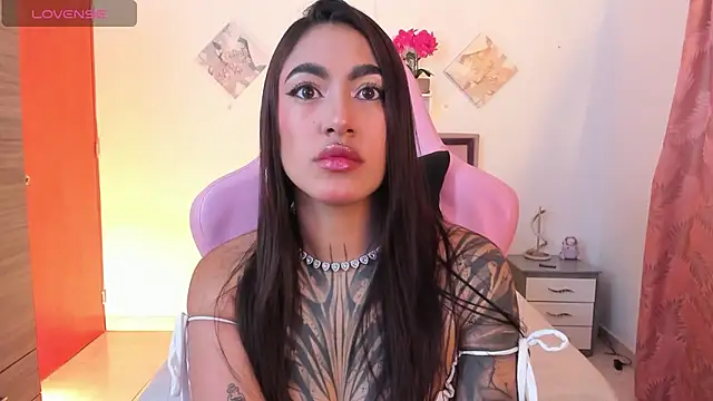 Kayla foxxy online show from 4, 7, 2026