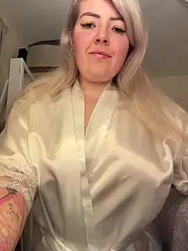 Snapshot of xxcurvyjessiexx chatting on 2, 12, 2025 xxcurvyjessiexx online show from 2, 12, 2025