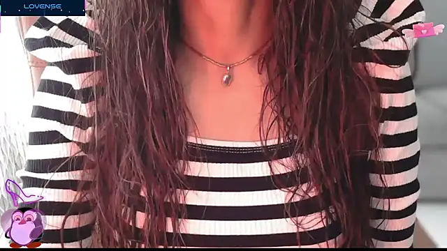 Snapshot of _Blue_Ruubyy_ chatting on 19, 10, 2025 Blue Ruubyy online show from 19, 10, 2025