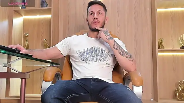 Snapshot of George_Diesell chatting on 3, 2, 2025 George Diesell online show from 3, 2, 2025