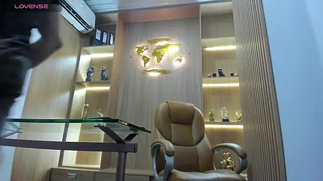 Snapshot of George_Diesell chatting on 21, 2, 2025 George Diesell online show from 21, 2, 2025