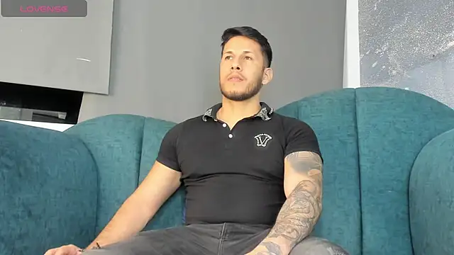 Snapshot of George_Diesell chatting on 24, 9, 2025 George Diesell online show from 24, 9, 2025