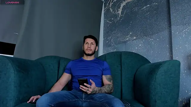 Snapshot of George_Diesell chatting on 11, 10, 2025 George Diesell online show from 11, 10, 2025