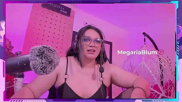 MegariaB online show from 16, 7, 2026
