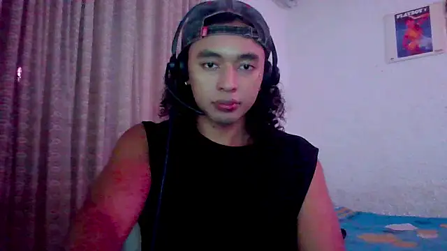 Snapshot of angelsdustxxx chatting on 28, 9, 2025 angelsdustxxx online show from 28, 9, 2025