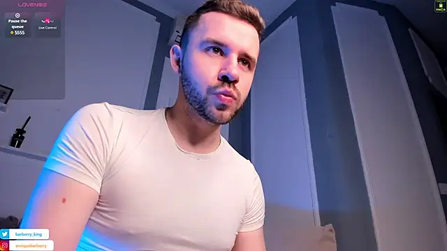 Snapshot of EnriqueBarberry chatting on 18, 12, 2024 EnriqueBarberry online show from 18, 12, 2024