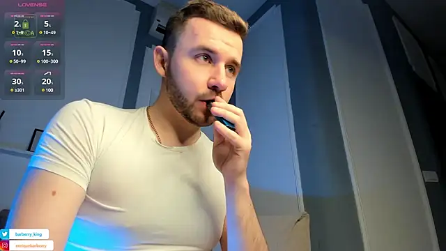 Snapshot of EnriqueBarberry chatting on 20, 12, 2024 EnriqueBarberry online show from 20, 12, 2024